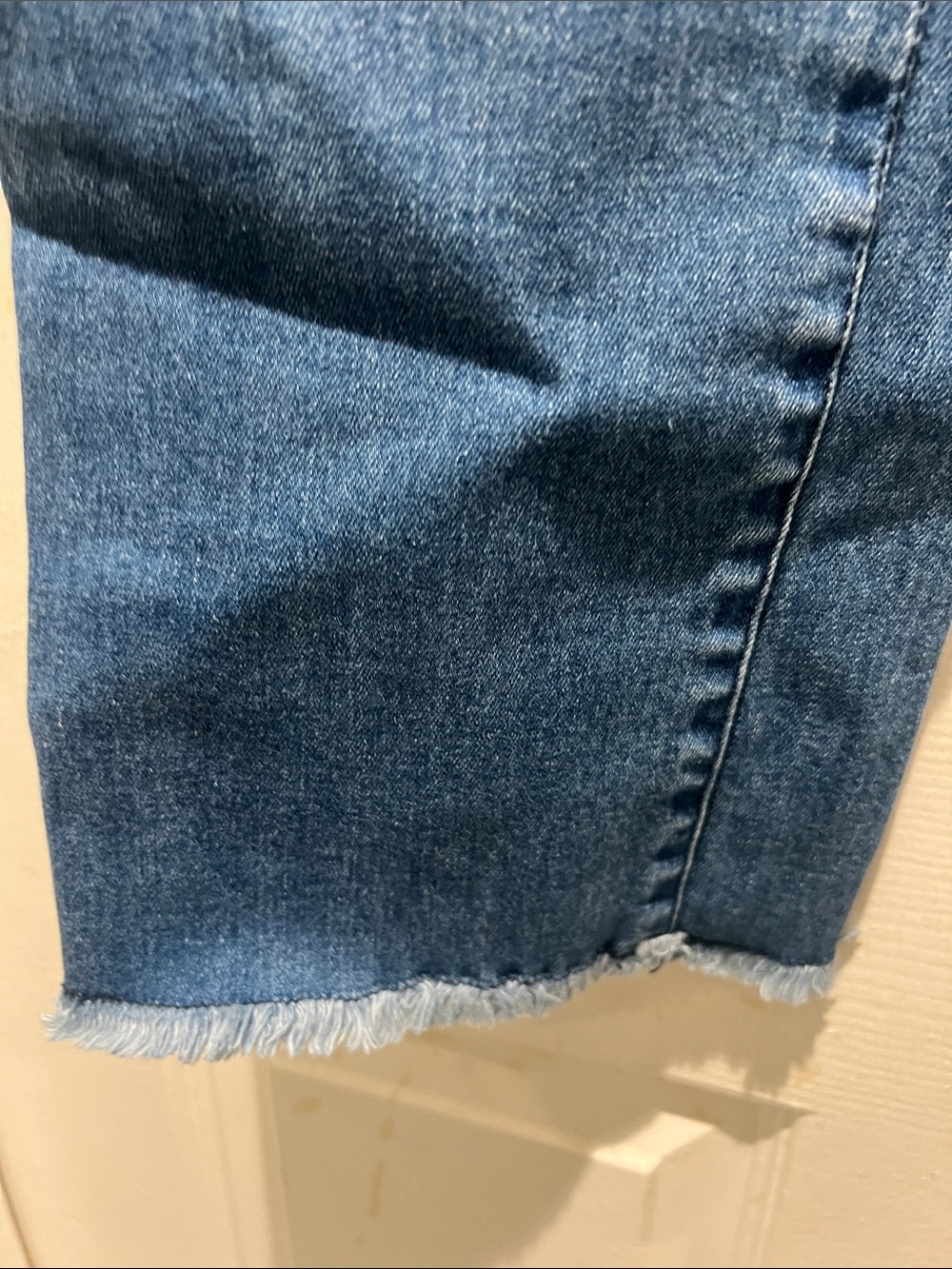 Sanctuary Mid-Rise Straight Crop Jeans in Medium Blue - Picture 6 of 11